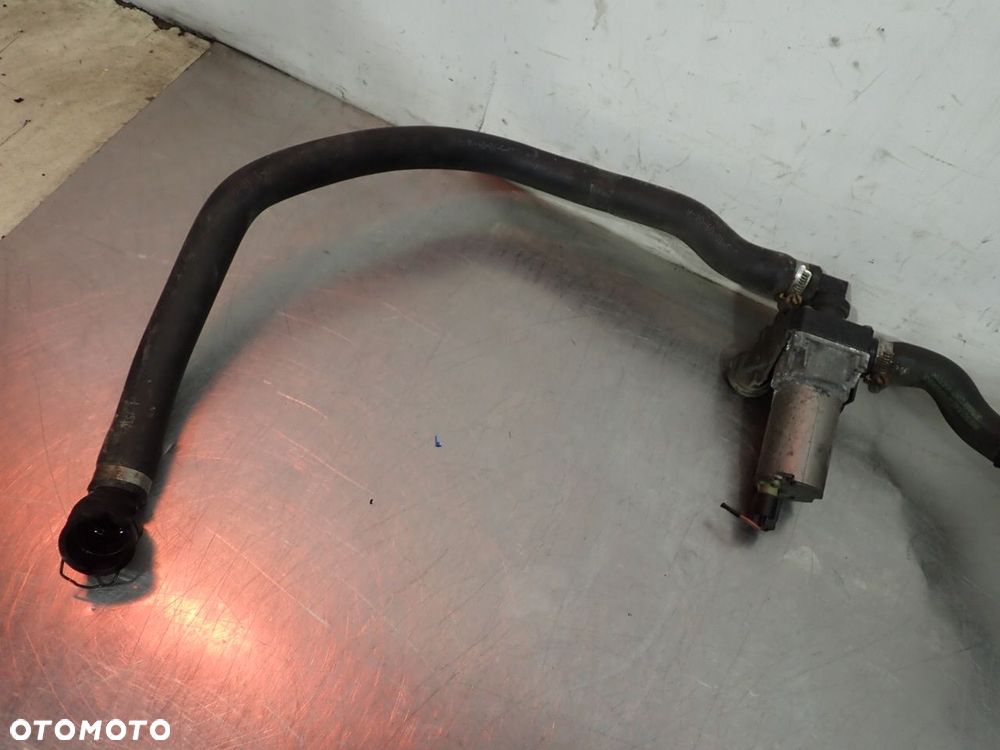 DODATKOWA POMPA WODY BMW E87 - 2