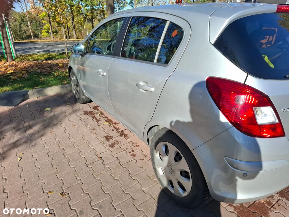 Opel Corsa - 5