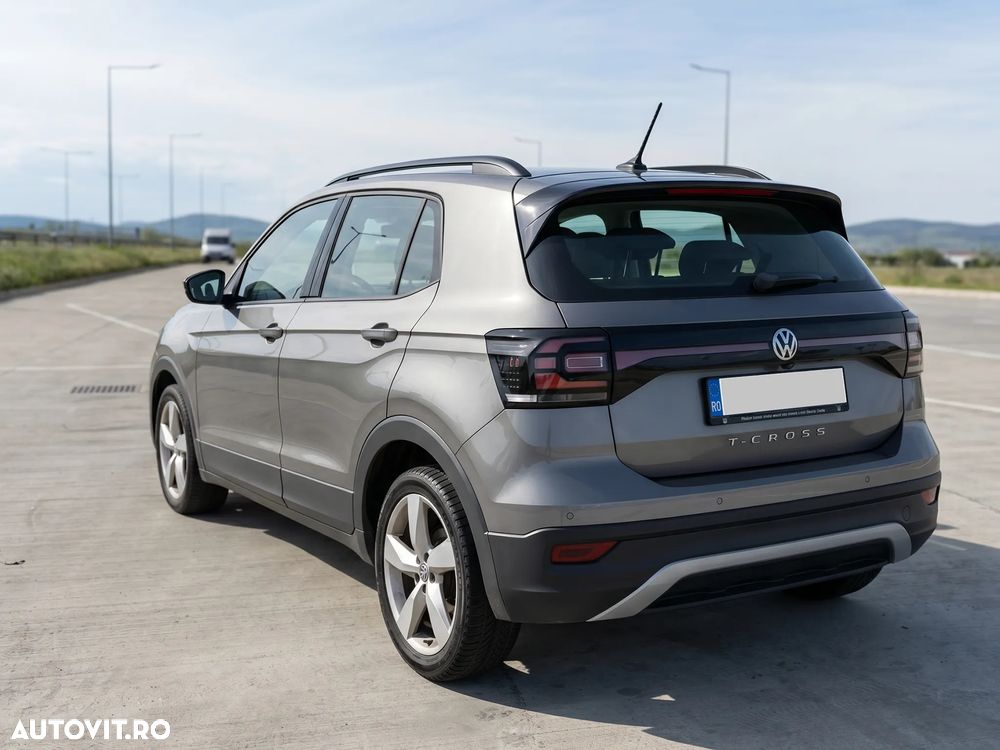 Volkswagen T-Cross - 3