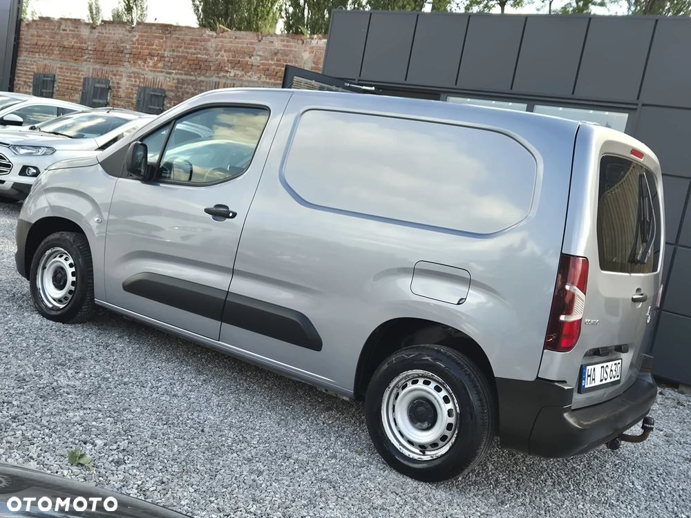 Opel COMBO - 9