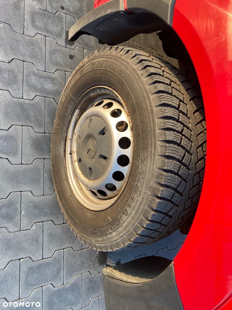 Mercedes-Benz Sprinter - 17