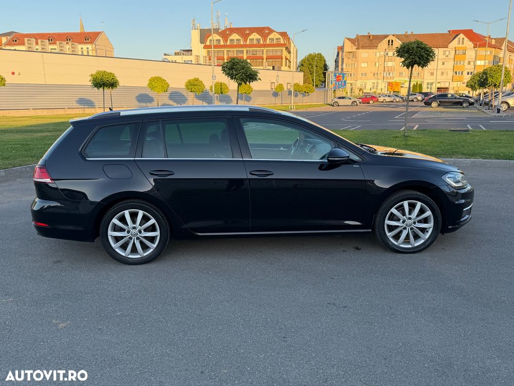 Volkswagen Golf 2.0 TDI Highline - 13