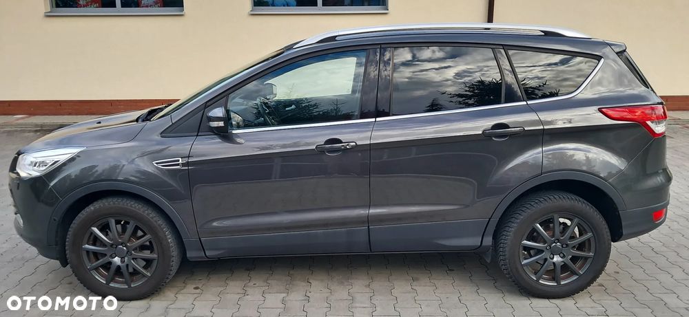 Ford Kuga 2.0 TDCi 4x4 Titanium - 12