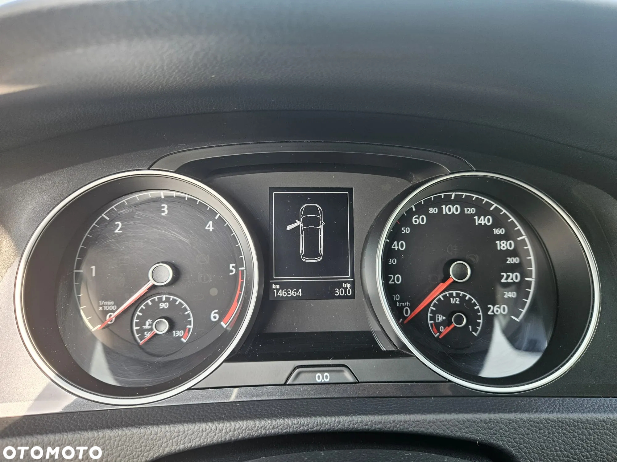 Volkswagen Golf VII 1.6 TDI BMT Trendline - 11