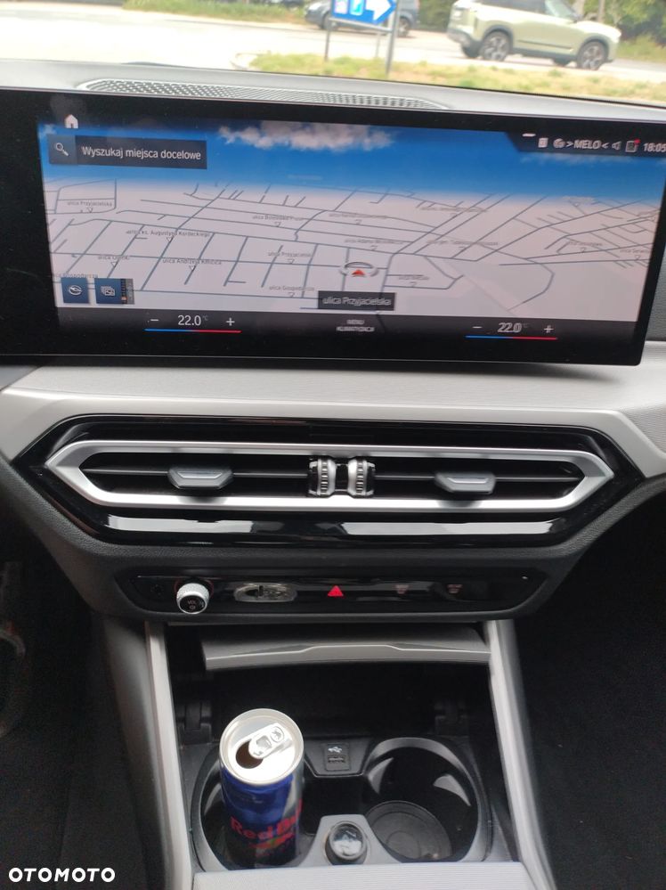 BMW Seria 3 316d mHEV - 27