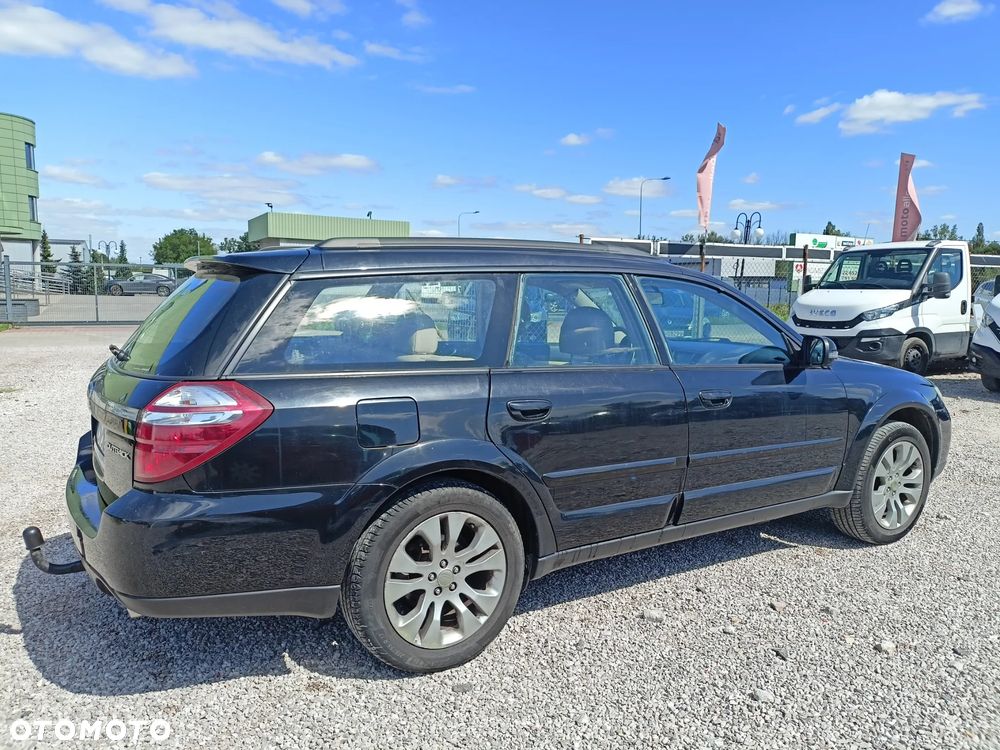 Subaru Outback - 4