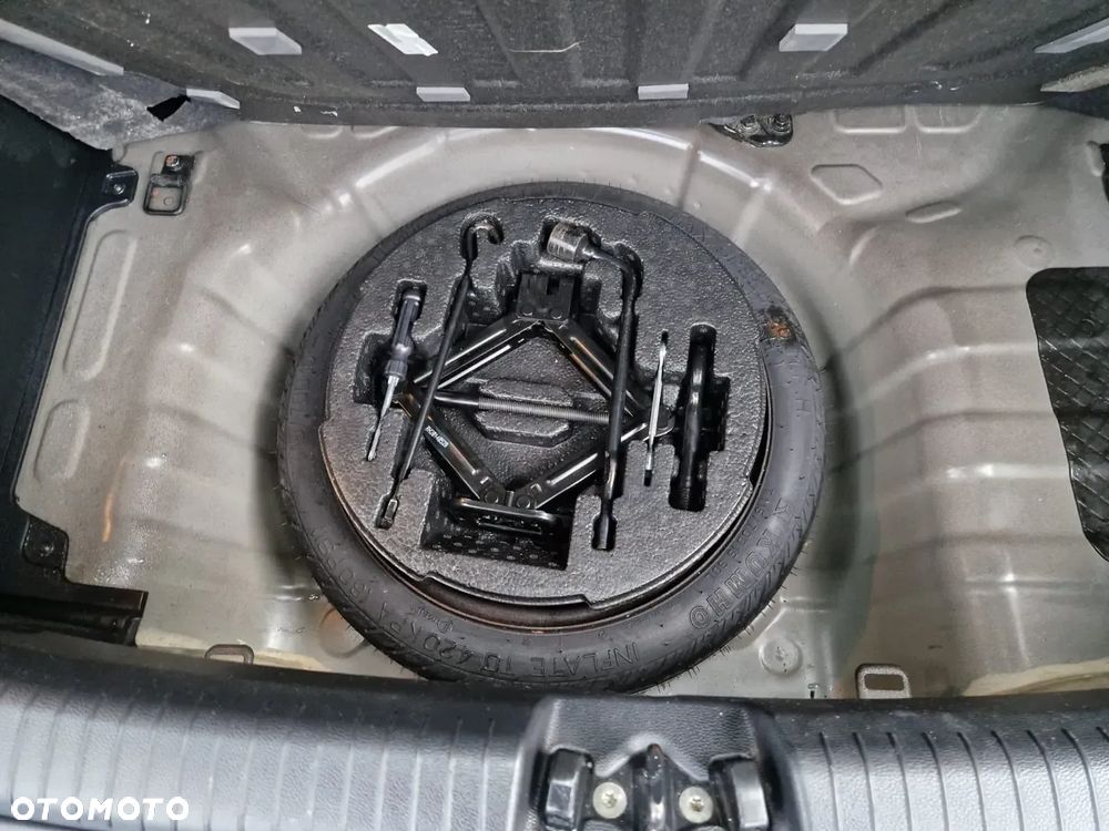 Hyundai i10 - 30