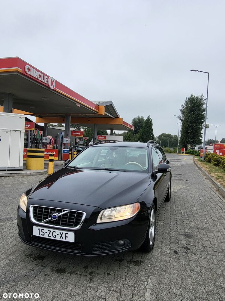 Volvo V70 2.5T Momentum - 16