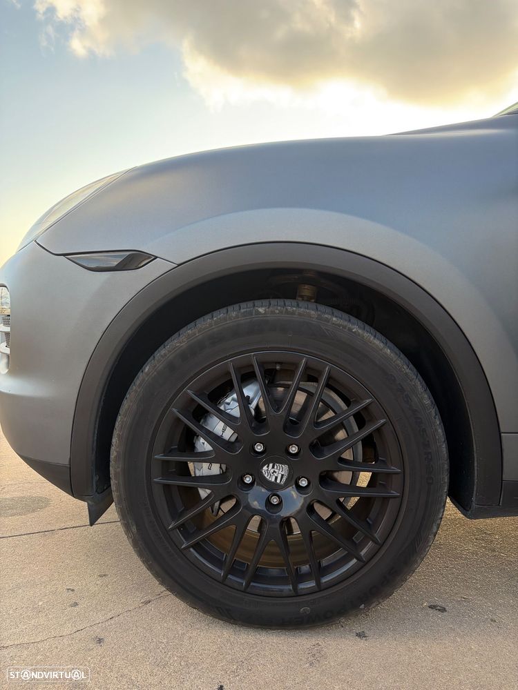 Porsche Cayenne S - 13