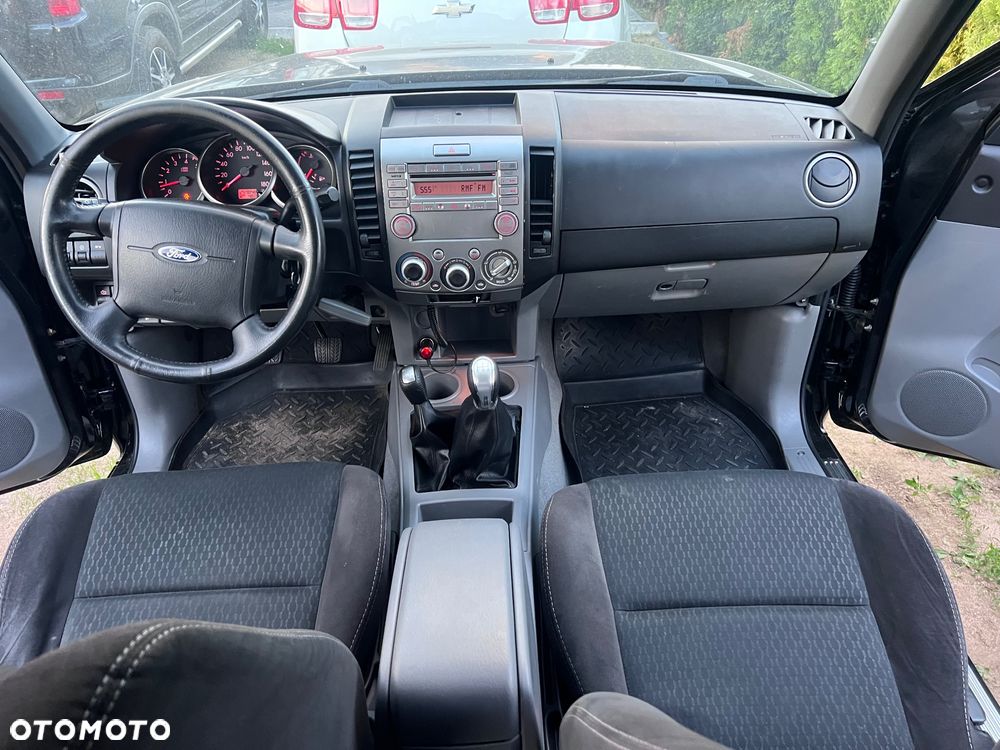 Ford Ranger - 12