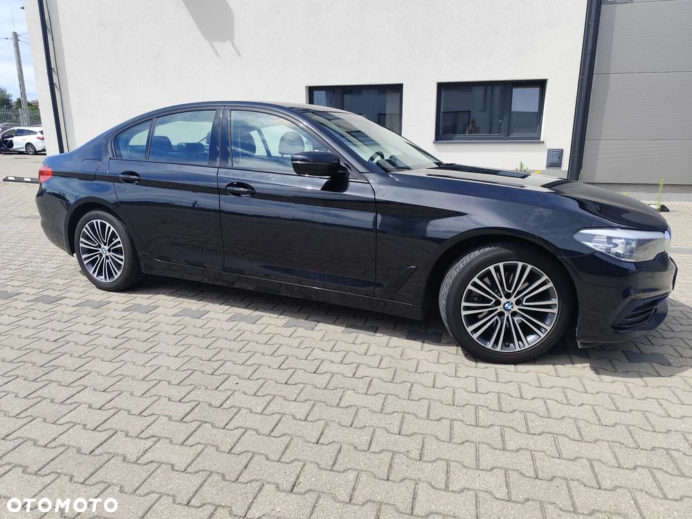 BMW Seria 5 520d Sport Line sport - 8