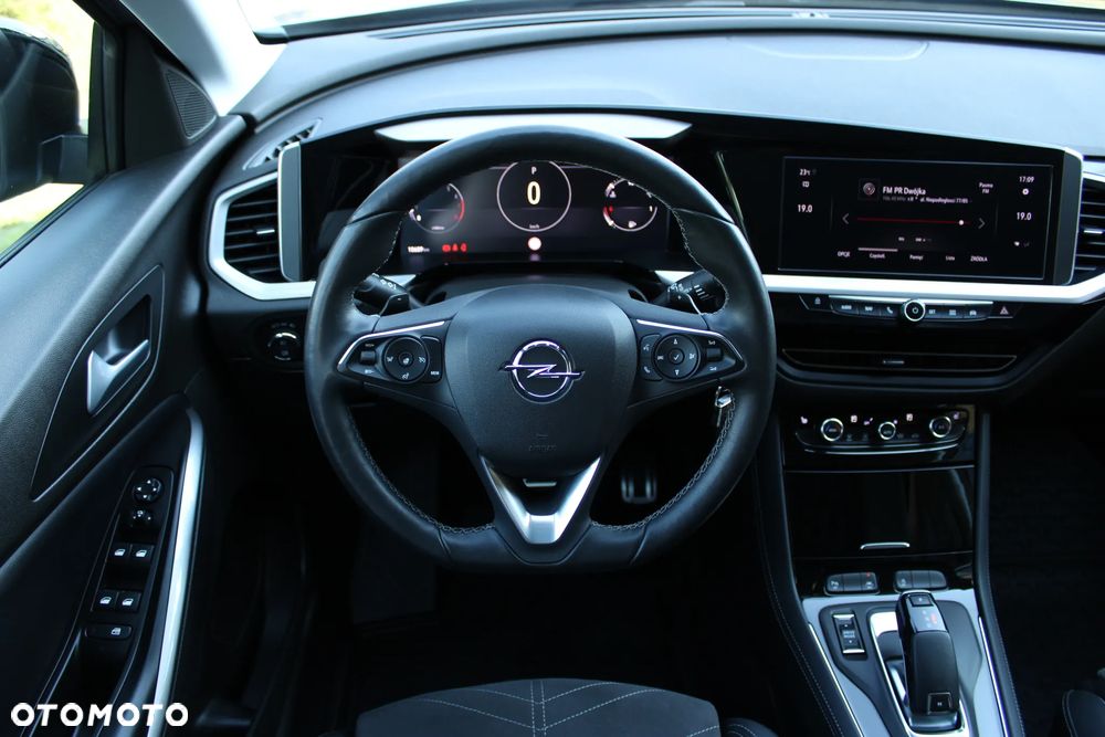Opel Grandland 1.2 T GS S&S - 20