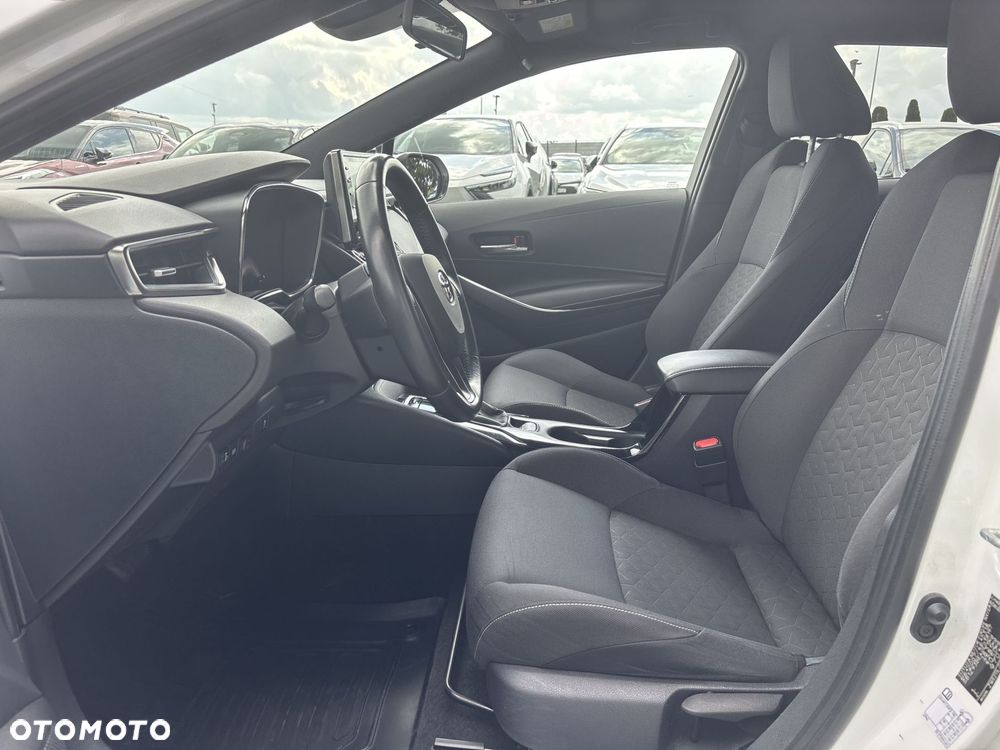 Toyota Corolla 1.8 Hybrid Comfort - 10