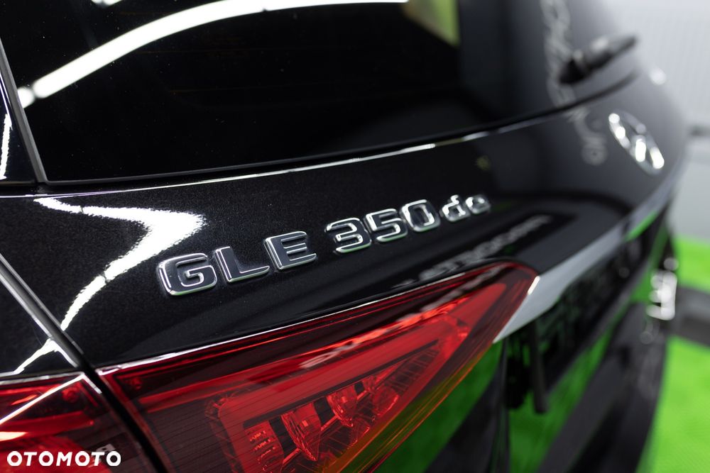 Mercedes-Benz GLE - 16