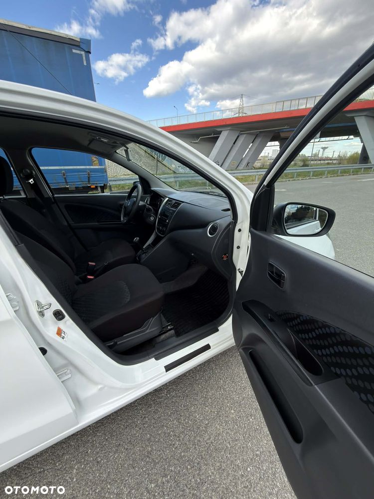 Suzuki Celerio 1.0 Comfort AGS - 12