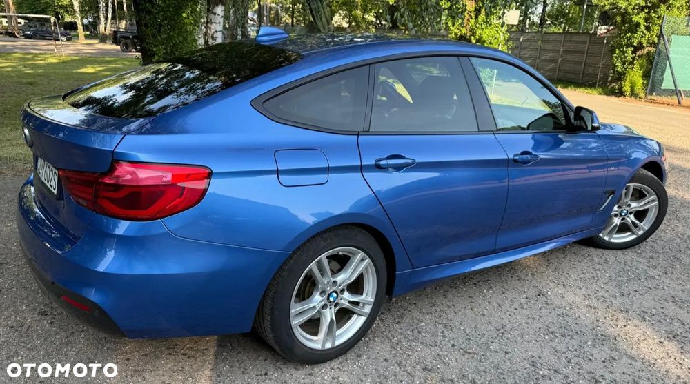 BMW 3GT 320i xDrive M Sport - 4