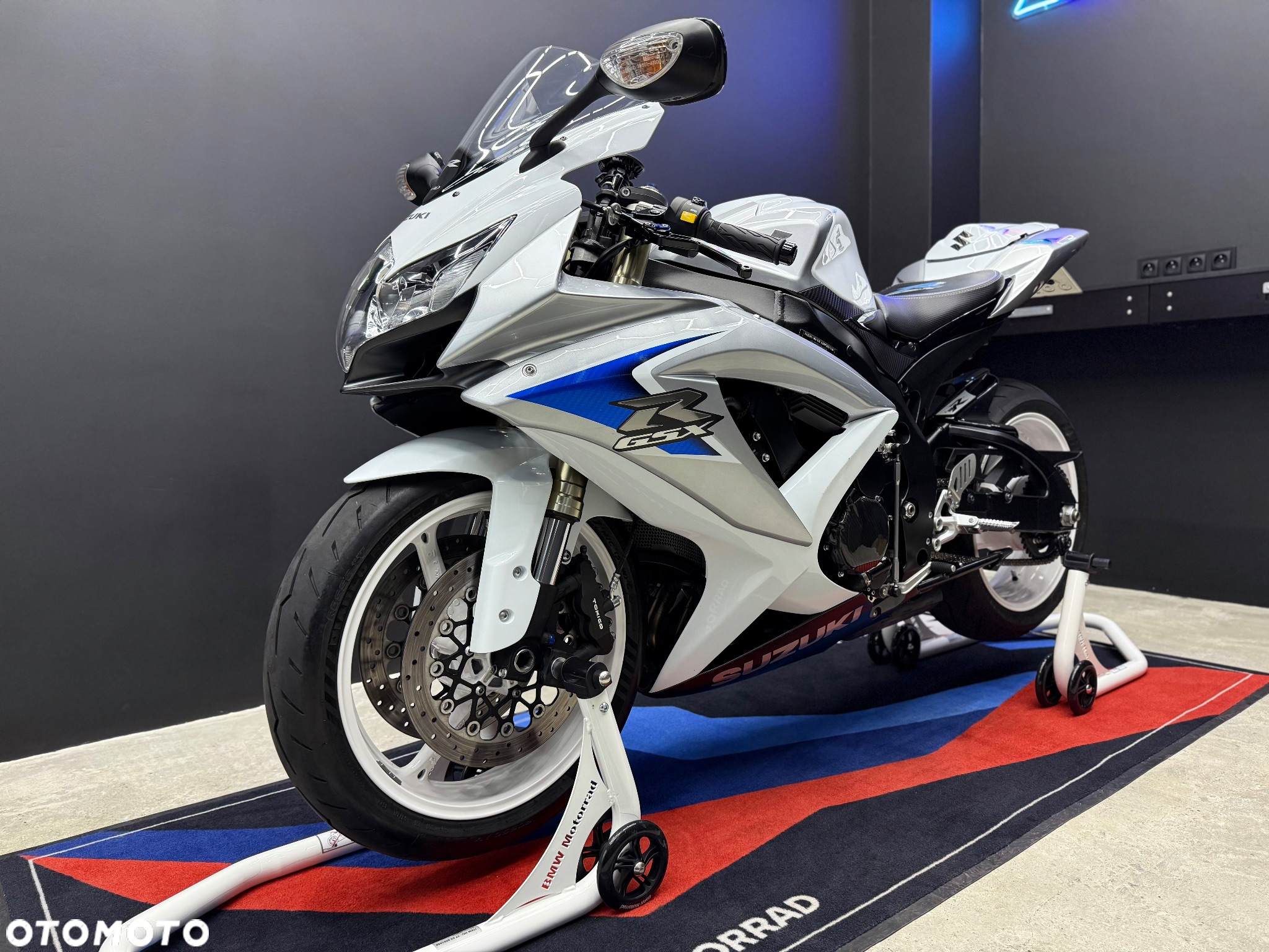Suzuki GSX-R - 3