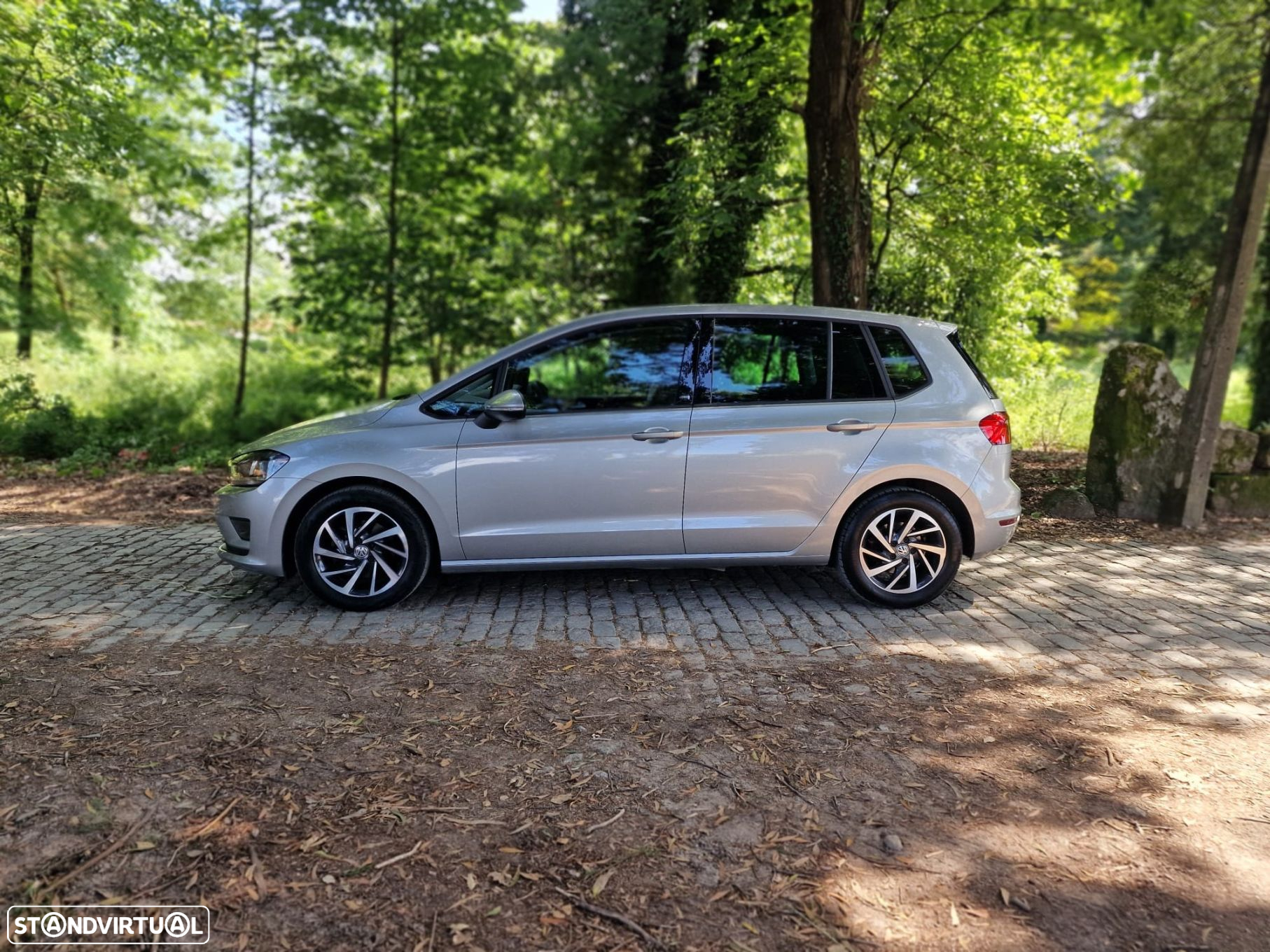 VW Golf Sportsvan - 8