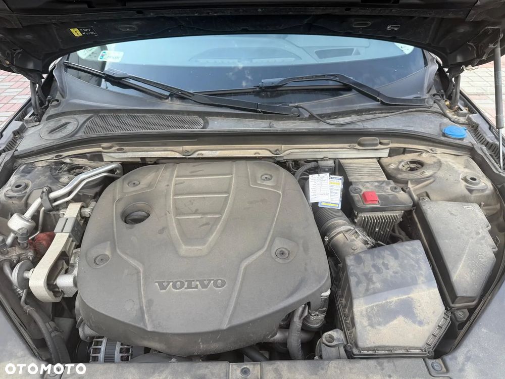 Volvo V90 Cross Country D4 AWD Geartronic Pro - 19