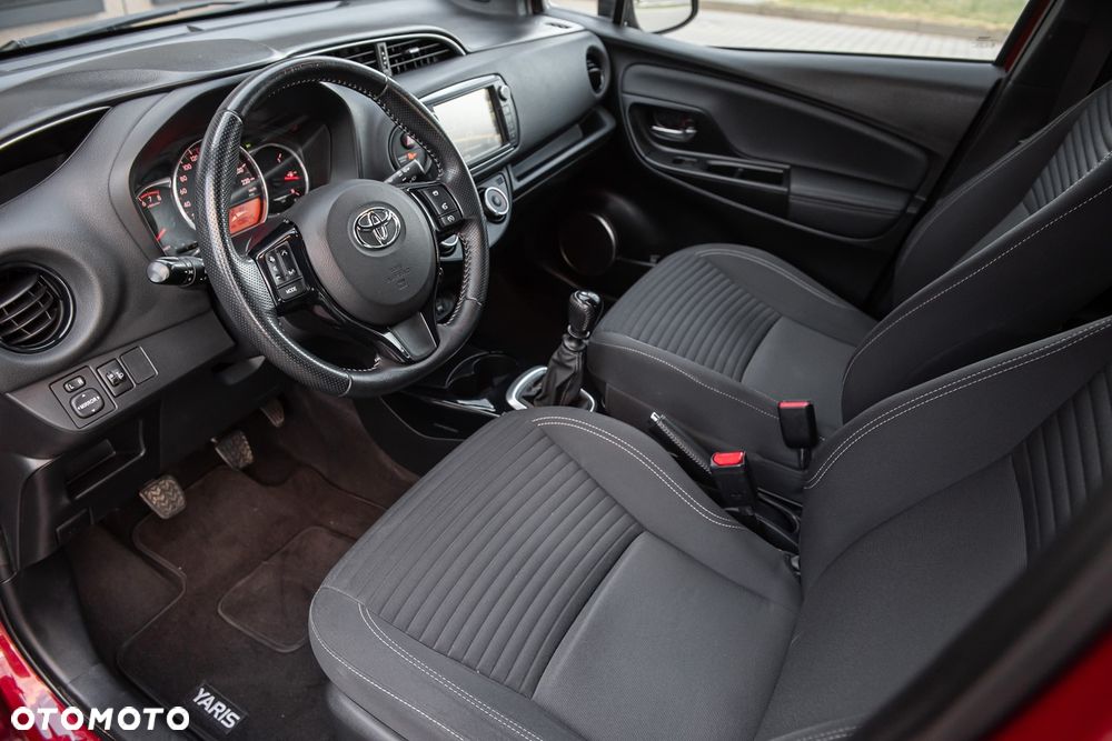 Toyota Yaris 1.33 Selection Platinum - 15