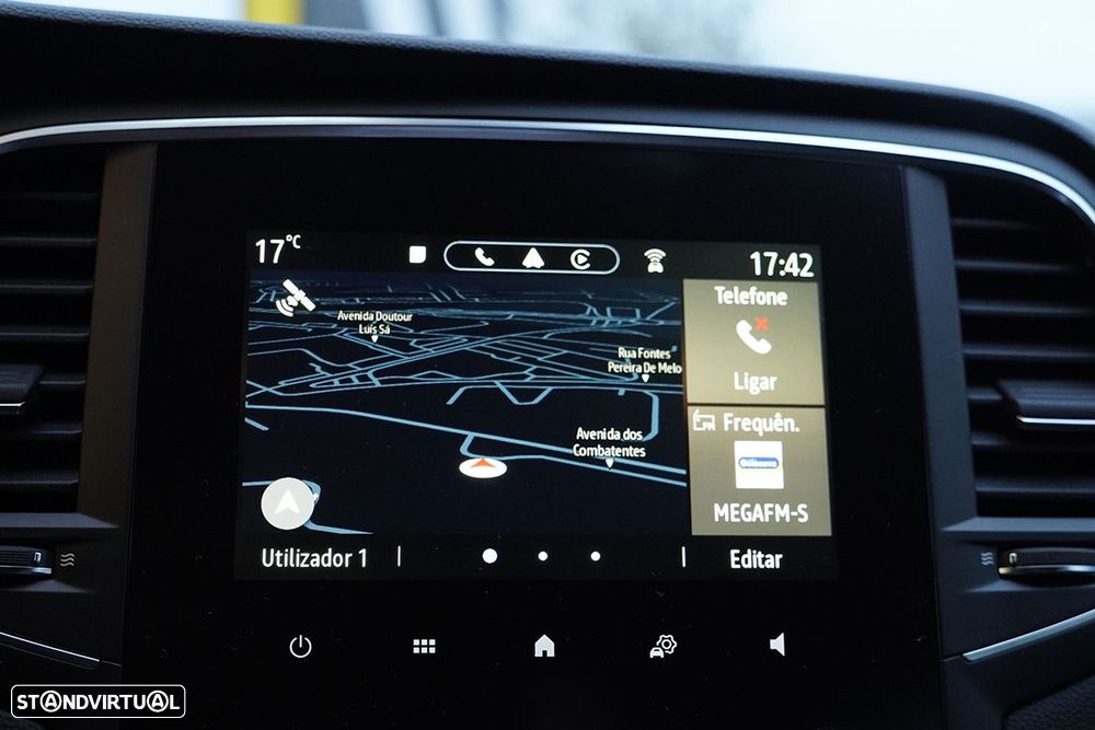 Renault Mégane 1.6 Plug-In Equilibre - 10