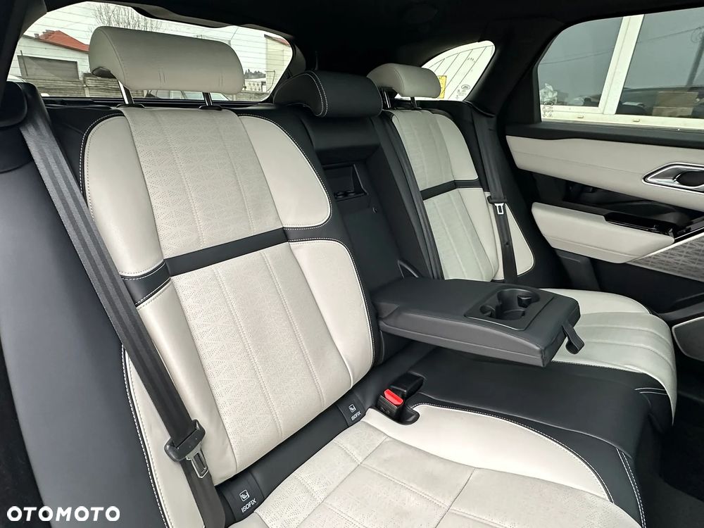 Land Rover Range Rover Velar 3.0 P400 mHEV R-Dynamic HSE - 23
