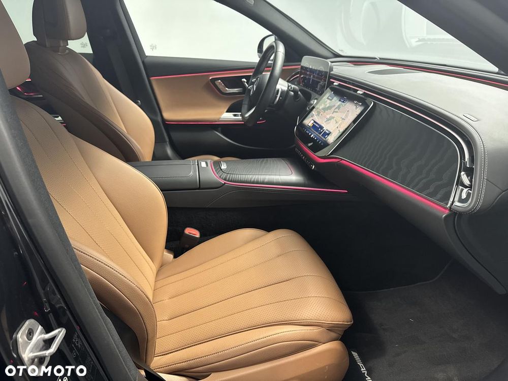 Mercedes-Benz Klasa E 300 de PHEV 4-Matic AMG 9G-Tronic - 26