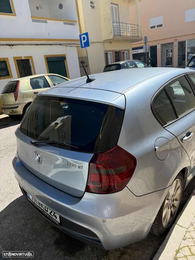 BMW 118 d Pack M - 4