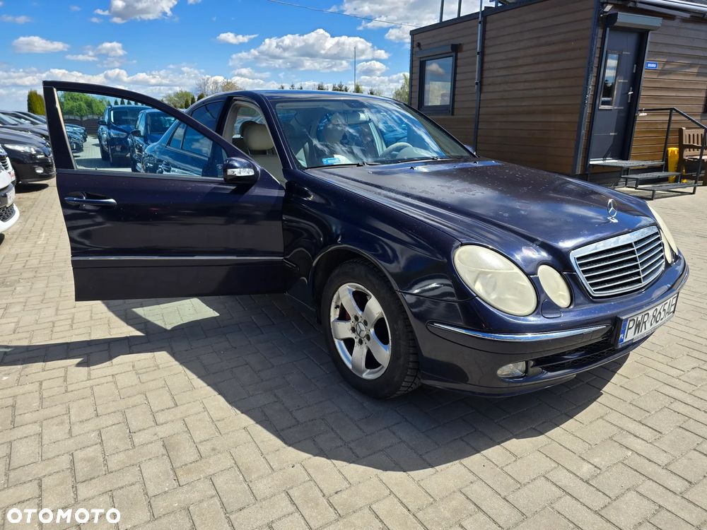 Mercedes-Benz Klasa E - 21
