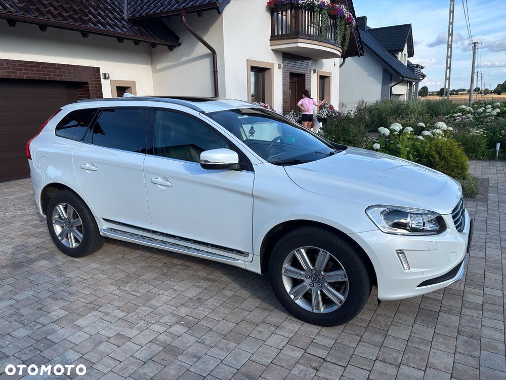 Volvo XC 60 D4 Drive-E Summum - 4
