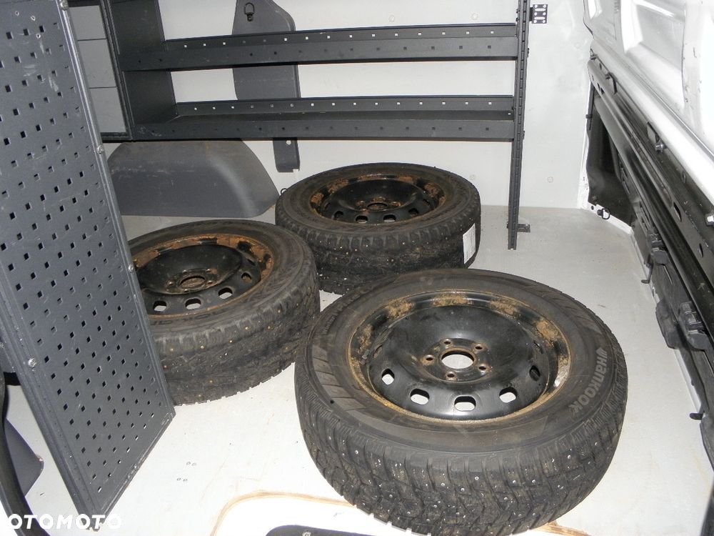Renault TRAFIC - 24