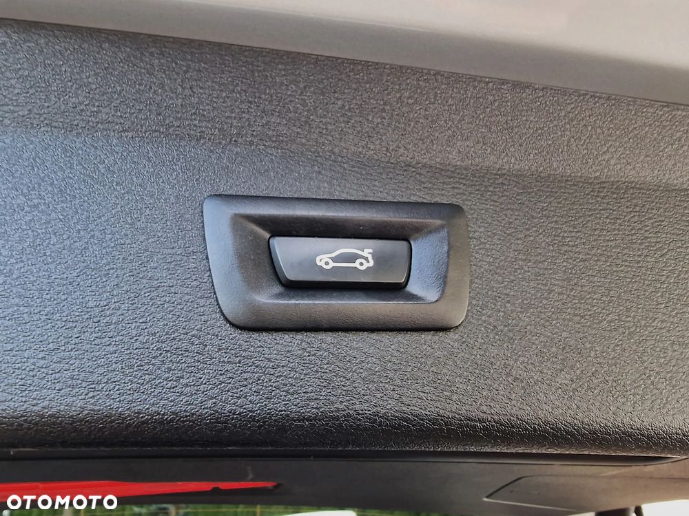 BMW X1 sDrive18d Sport Line sport - 16