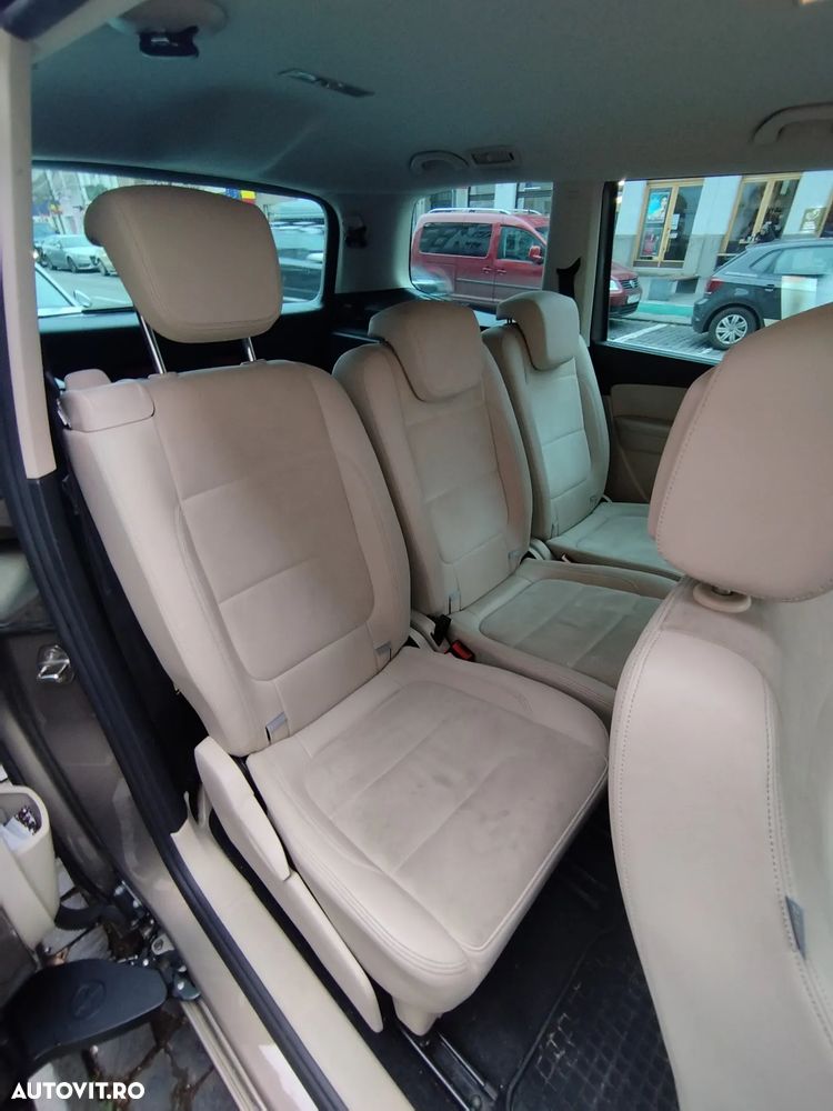 Volkswagen Sharan 2.0 TDI DSG (BlueMotion Technology) Highline - 23