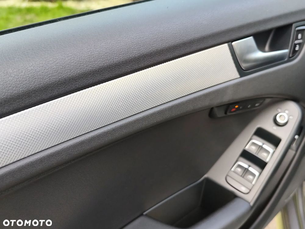 Audi A4 Allroad quattro 2.0 TFSI S tronic - 15
