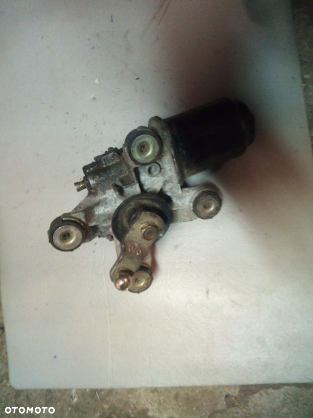 Nissan ALMERA N15 SILNICZEK WYCIERACZEK PRZEDNICH PRZÓD ORYG. - 2