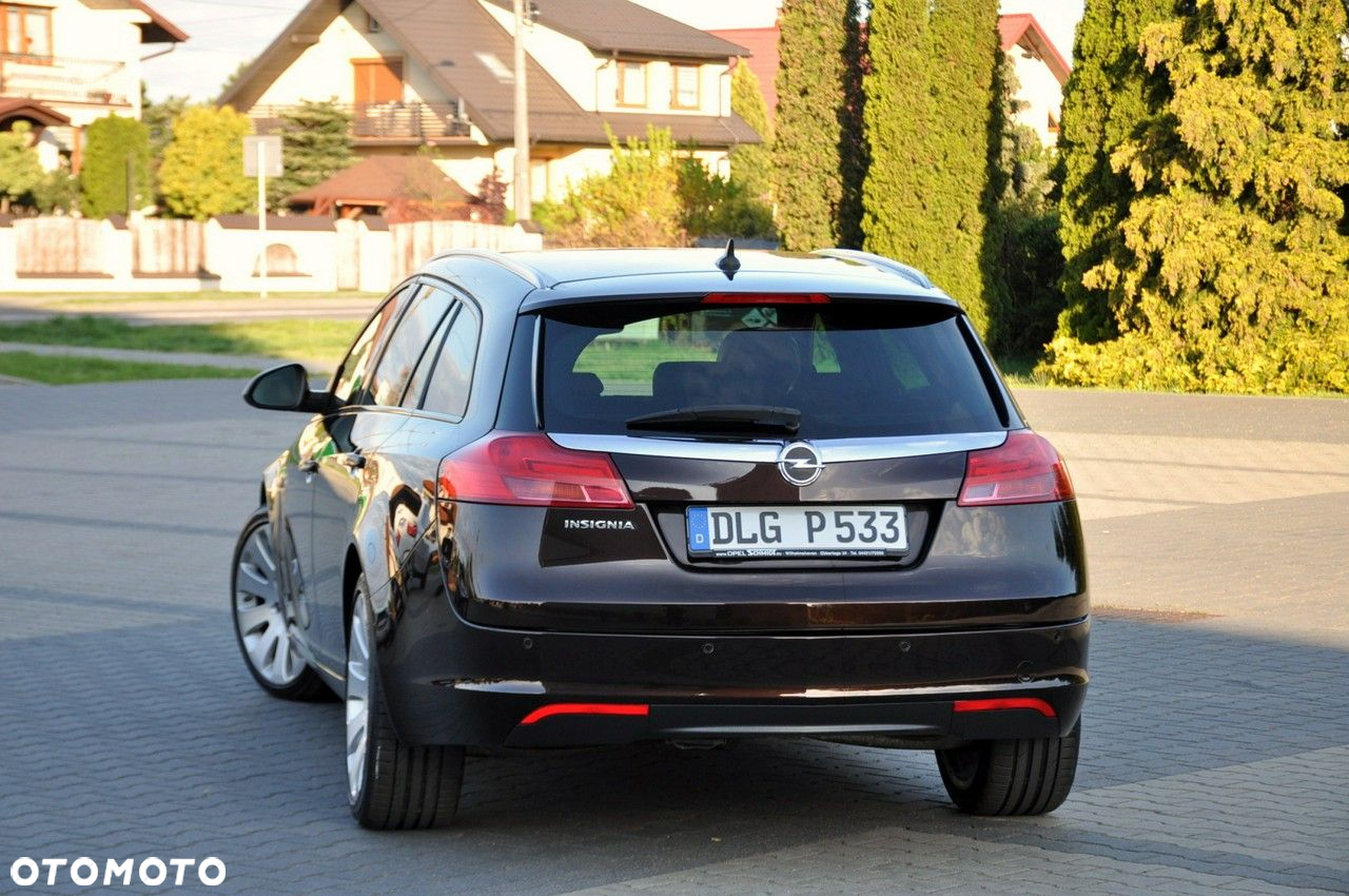 Opel Insignia - 15