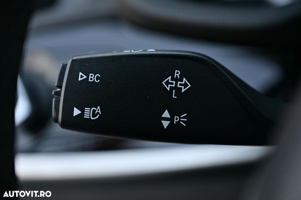 BMW X3 xDrive20d AT xLine - 31