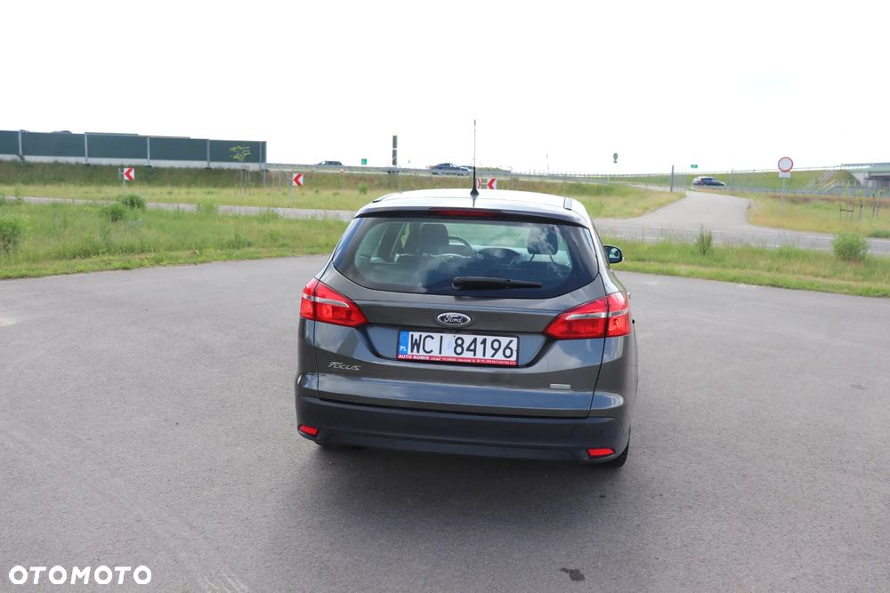 Ford Focus 1.0 EcoBoost 99g Trend - 8