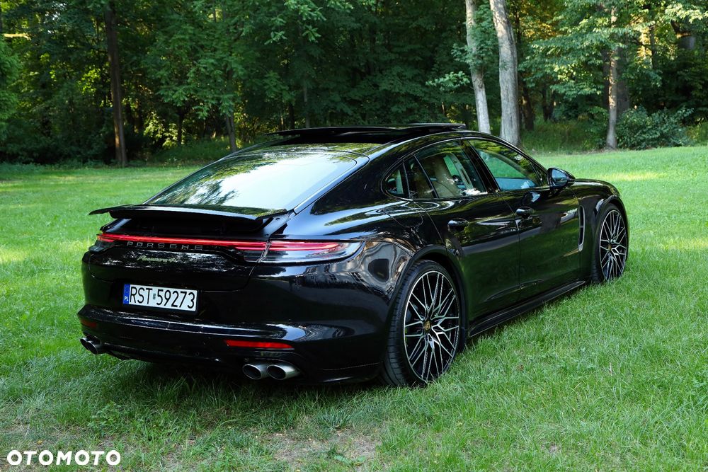 Porsche Panamera - 13
