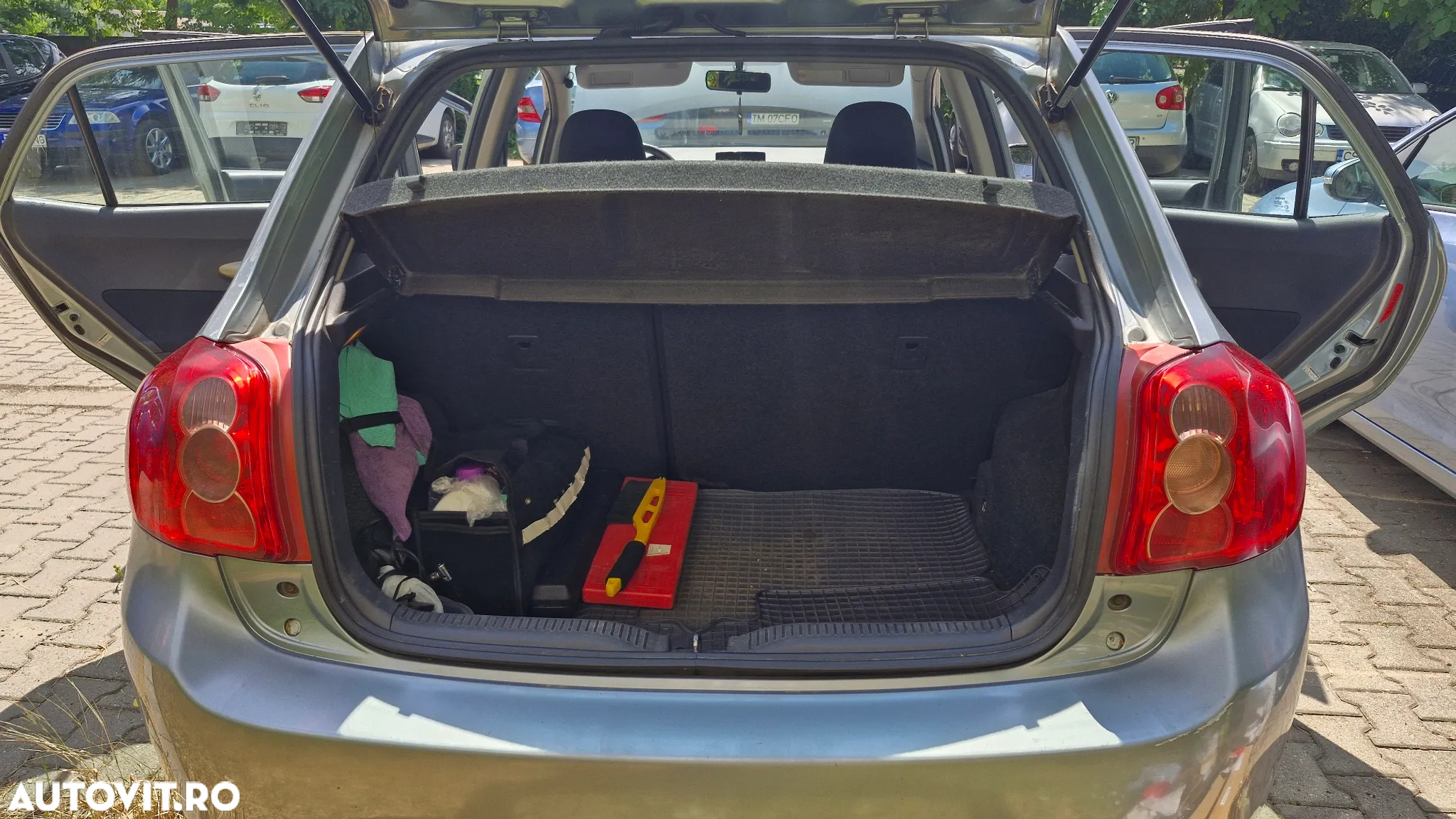 Toyota Auris 2.0 D-4D Luna Plus - 13