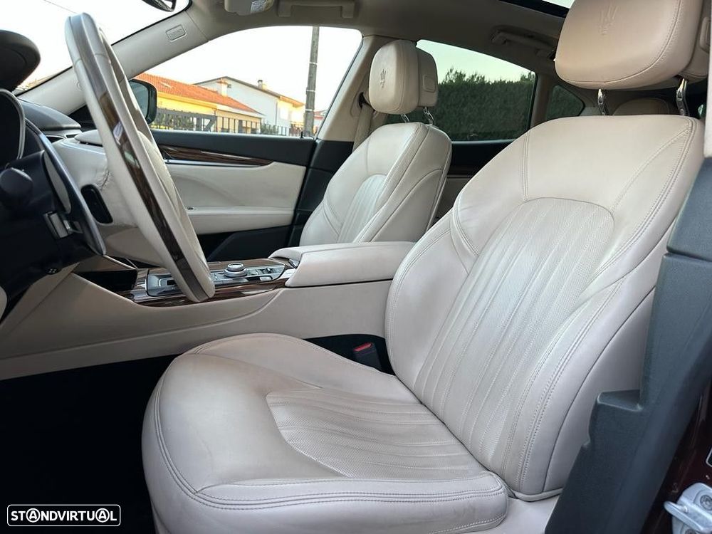 Maserati Levante 3.0 V6 - 19