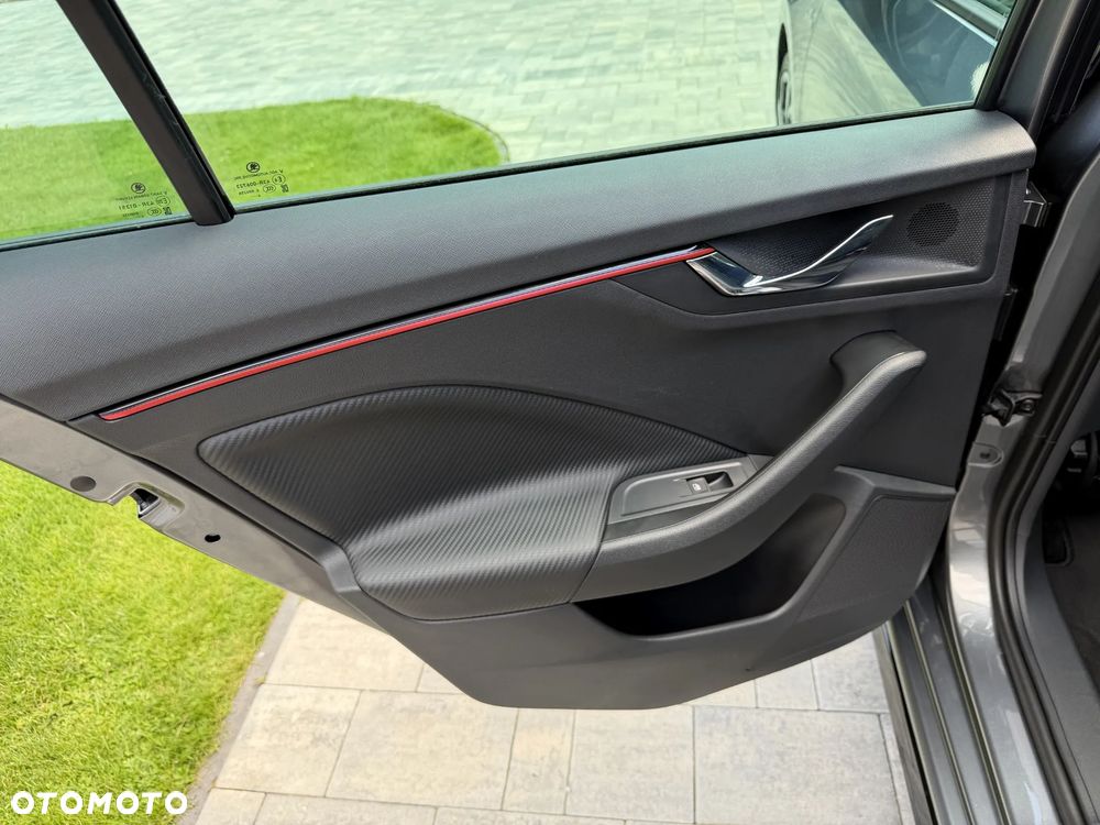 Skoda Scala 1.0 TSI Monte Carlo DSG - 32