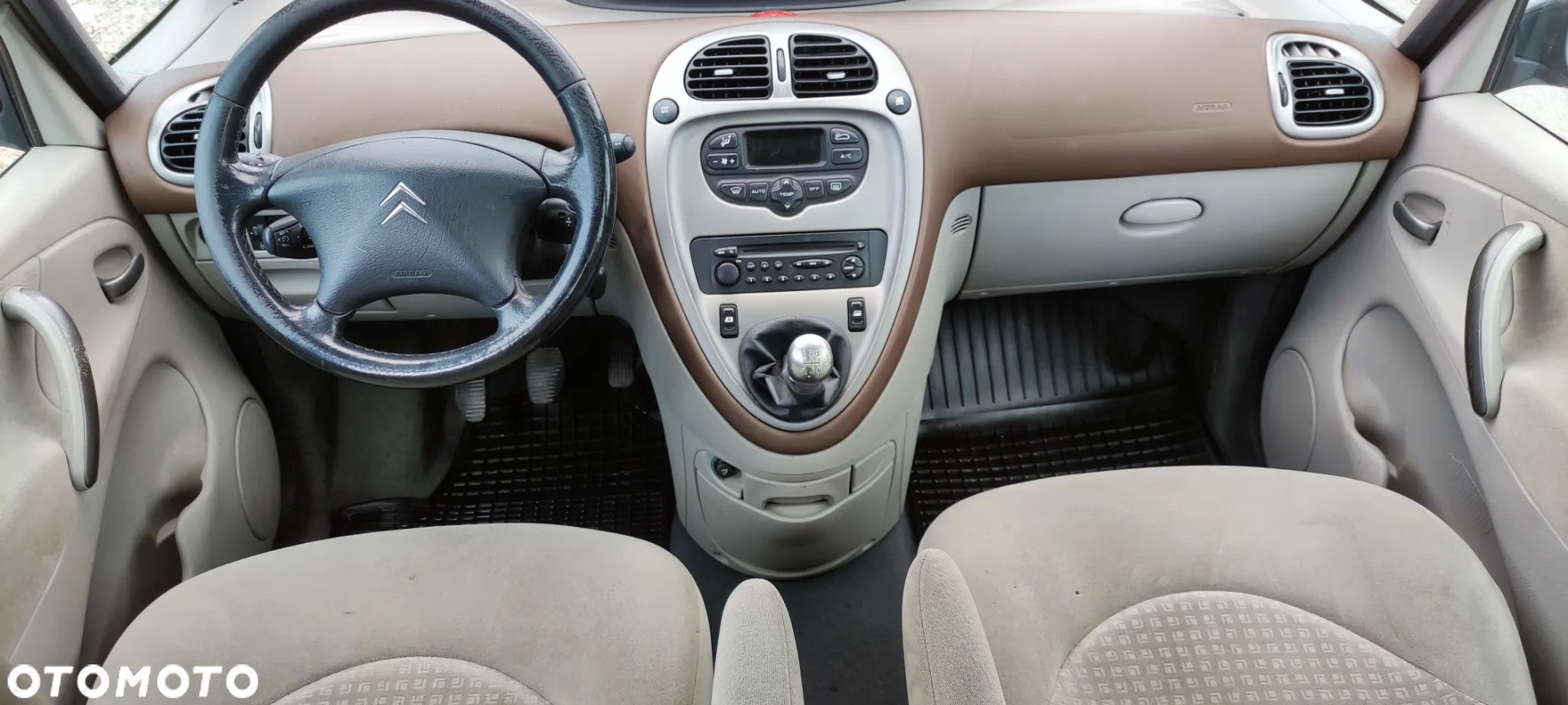 Citroën Xsara Picasso 1.6 HDi Confort - 10