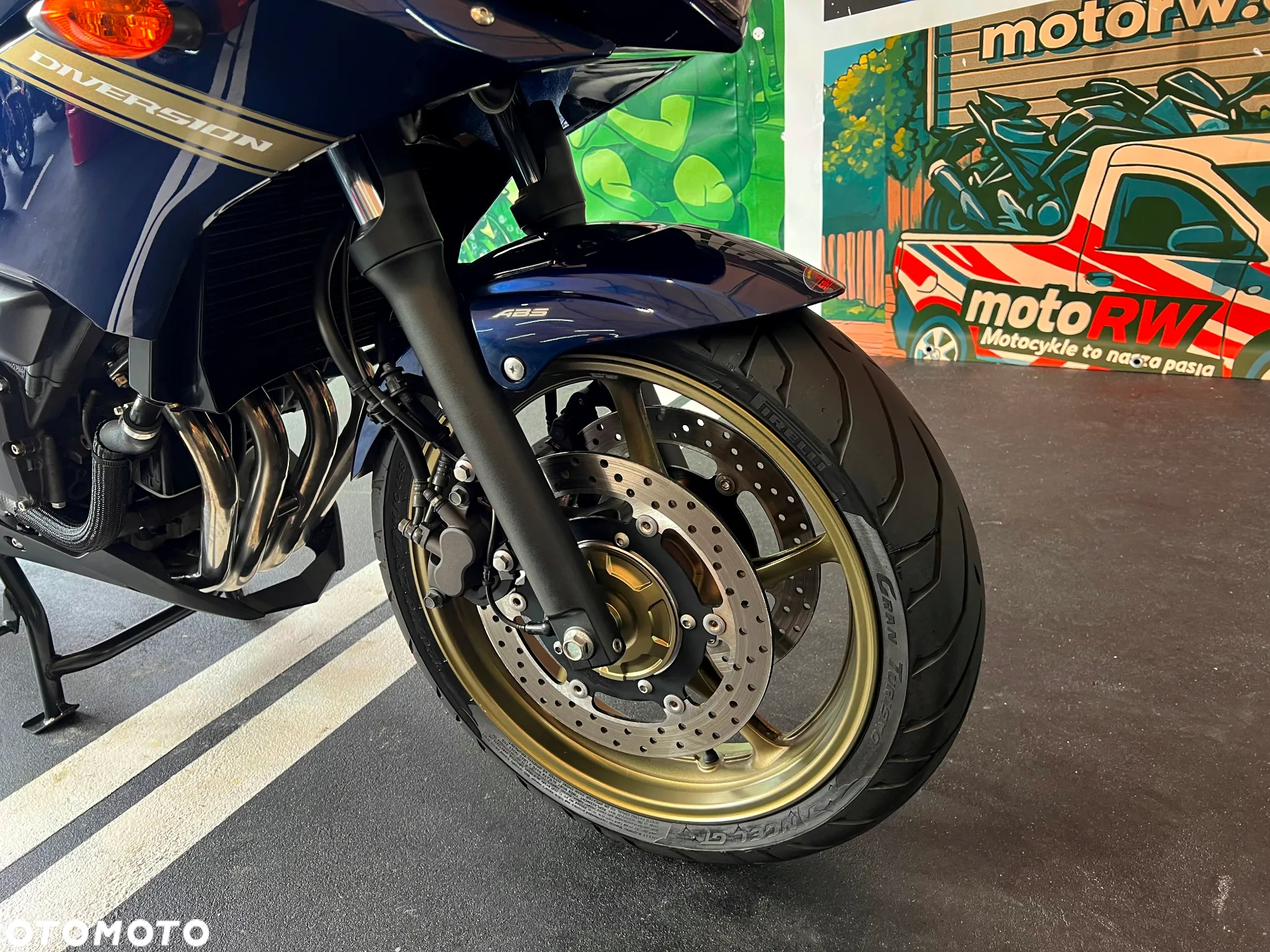 Yamaha XJ - 27