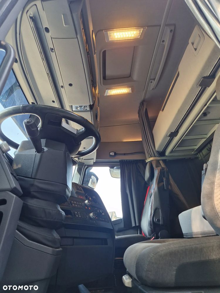 Renault Gam T480 high cab - 6