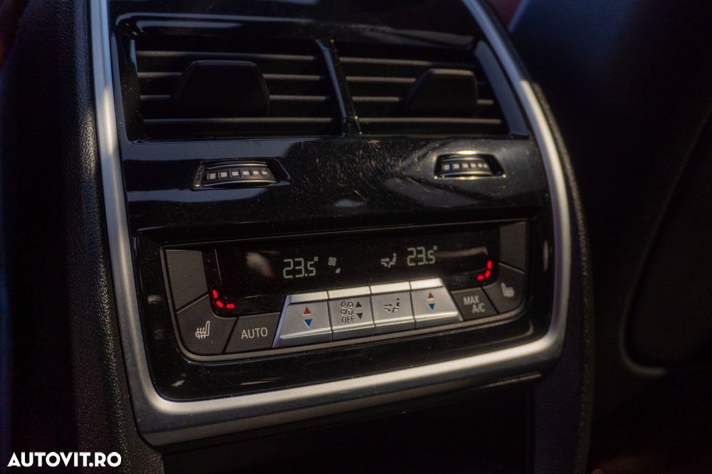 BMW X7 xDrive40d MHEV - 11