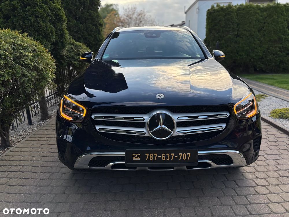 Mercedes-Benz GLC 200 d 4Matic 9G-TRONIC AMG Line - 33