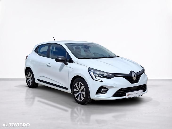Renault Clio - 9