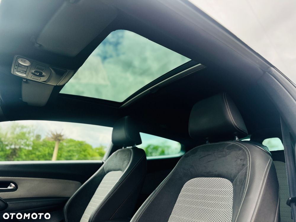 Volkswagen Scirocco 1.4 TSI DSG GTS - 8