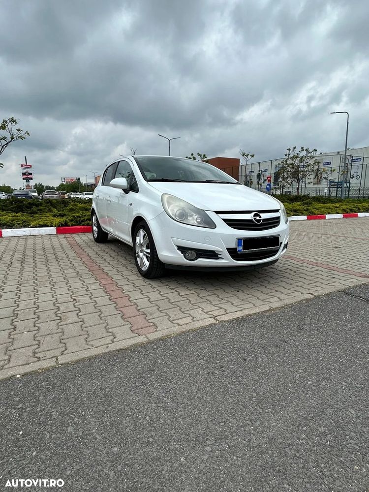 Opel Corsa - 1